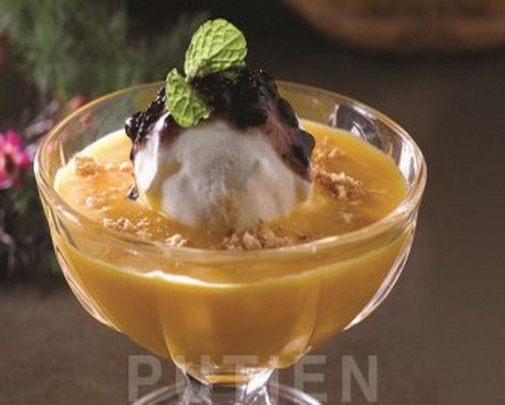 Pumpkin Cream with Ice-Cream